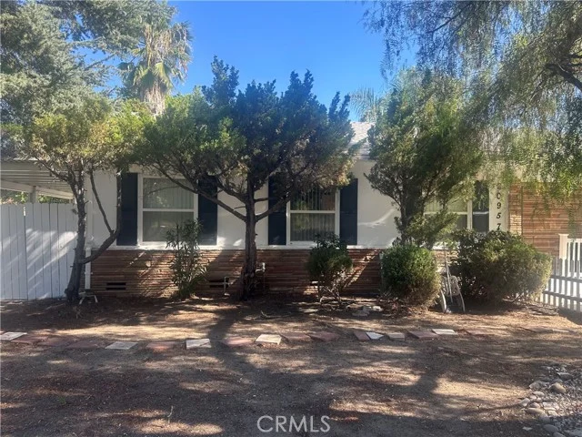 20957 Community photo 3