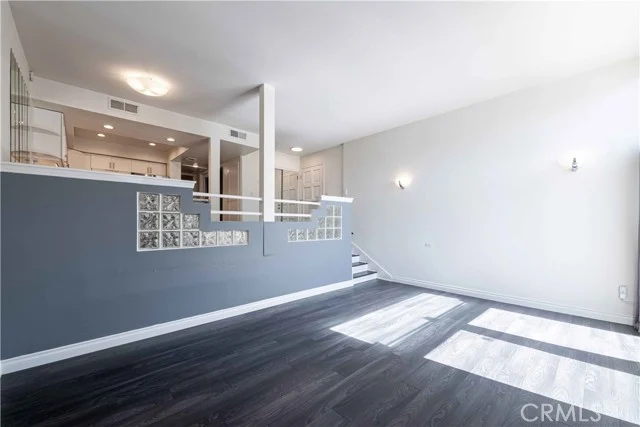 23401 Park Sorrento #3 photo 4