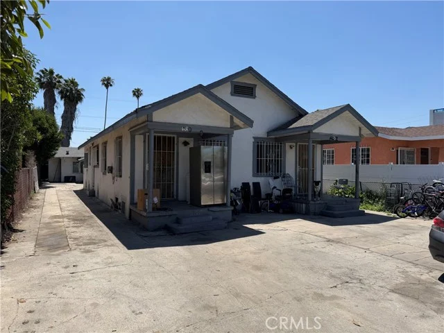 678 W 61st, Los Angeles