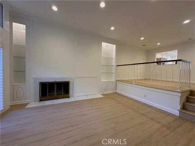 938 Palo Verde Avenue photo 4