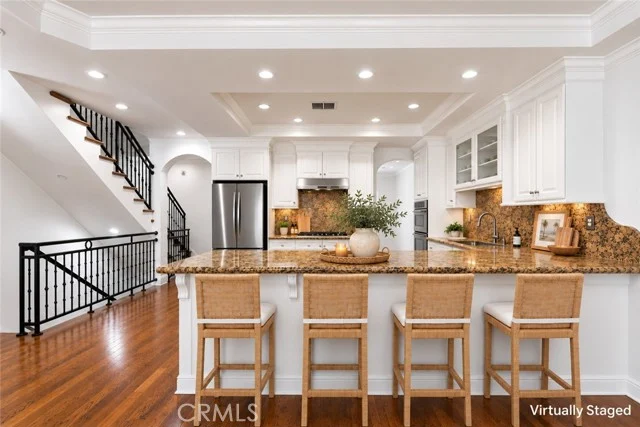 1551 Artesia Boulevard #4, Manhattan Beach