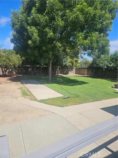 1463 Juniper Avenue photo 2
