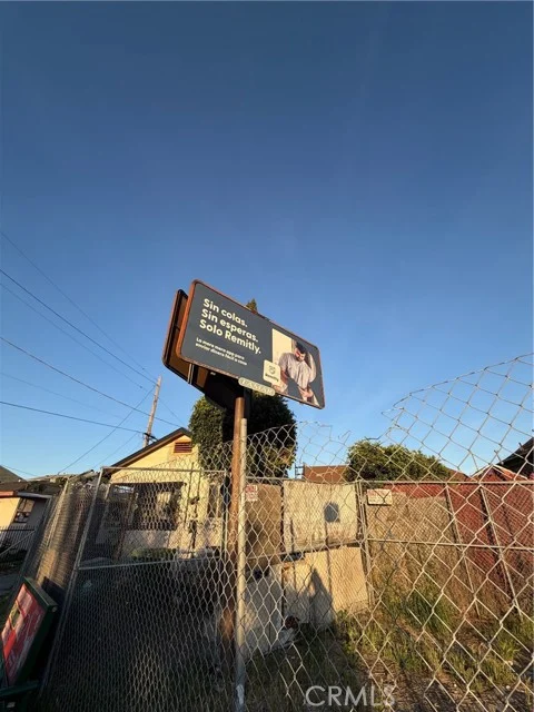 4366 Compton Ave photo 3
