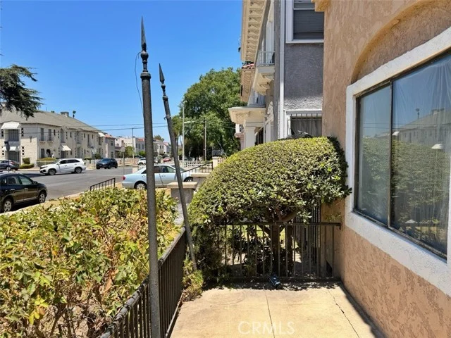 2510 3rd Avenue photo 4