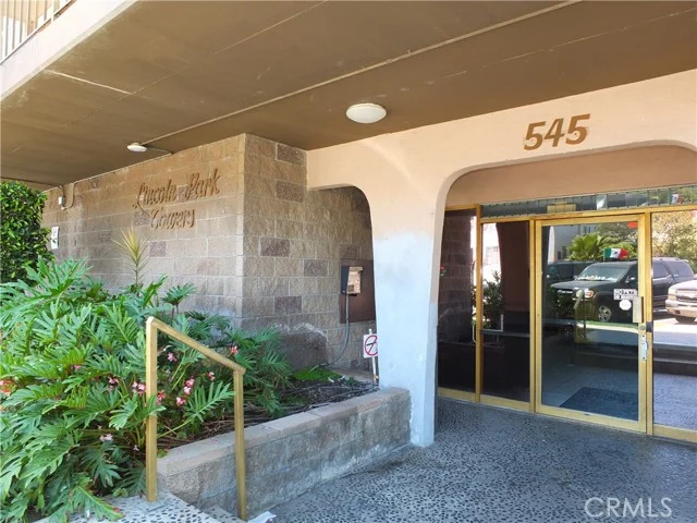 545 Chestnut Avenue #203, Long Beach
