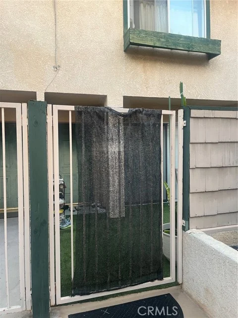 1235 E Carson #5, Carson