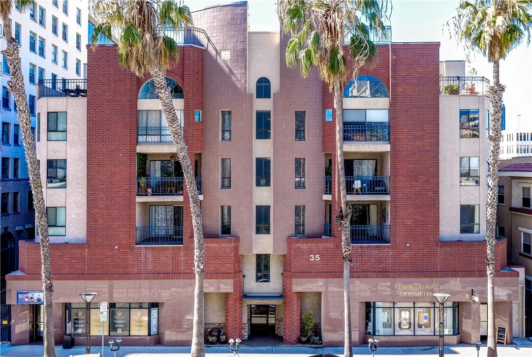 35 Linden #202, Long Beach