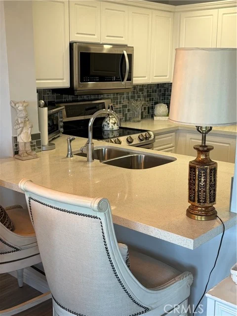 525 E Seaside Way #508 photo 2