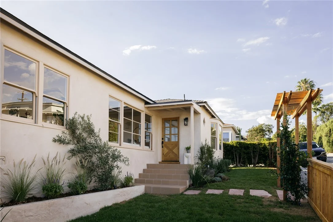 815 Cresthaven photo 4