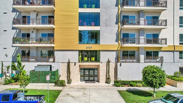 2939 Leeward Ave #615 photo 2