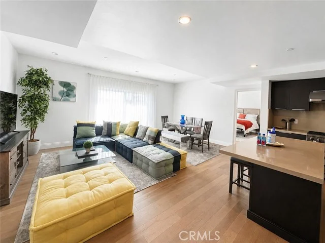 2939 Leeward Ave #615 photo 4