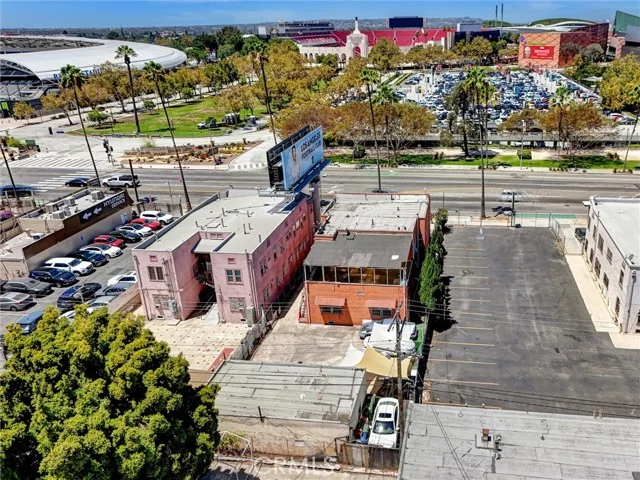 3830 S Figueroa Street photo 3