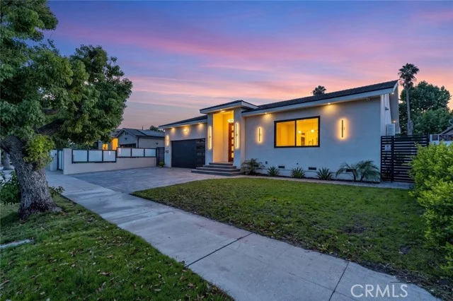 6709 Goodland Avenue photo 4