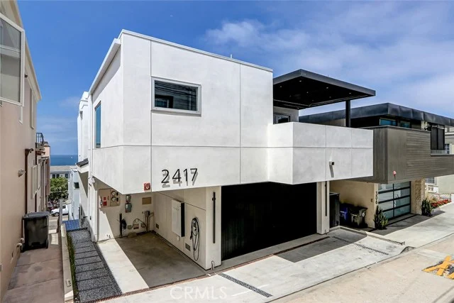 2417 Crest, Manhattan Beach