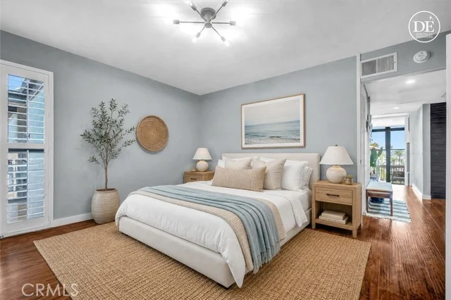 9322 Marina Pacifica N photo 3