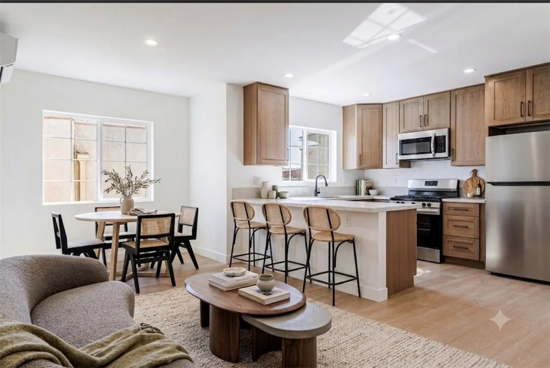 4220 W Adams photo 5