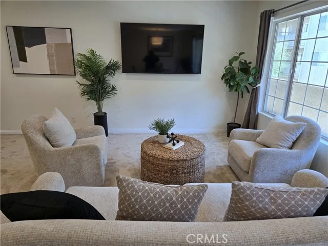 4647 Willis Avenue #220 photo 3