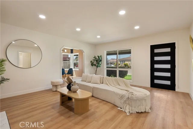 2280 San Francisco photo 3