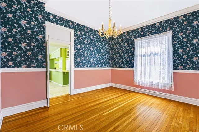 624 Esplanade photo 4