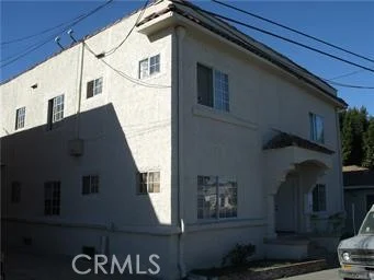 801 Alamitos Avenue photo 4