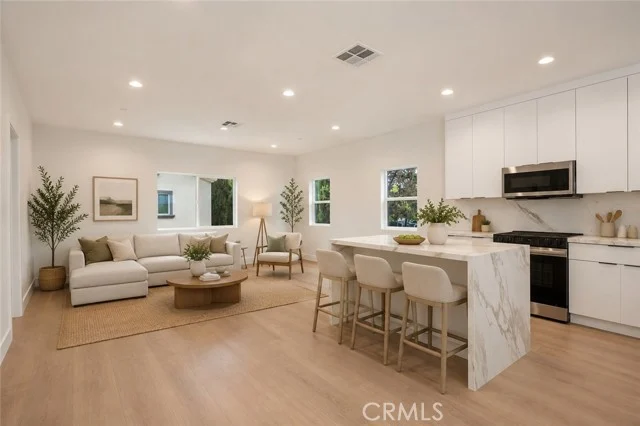 4102 Spencer photo 5