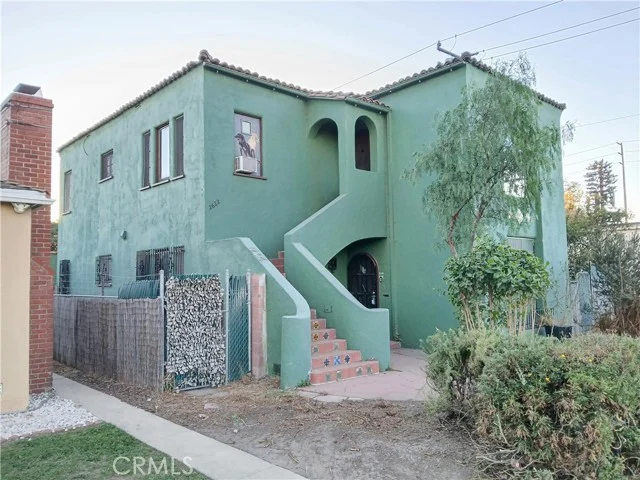 2620 Fashion Avenue photo 2
