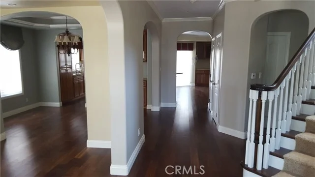 287 La Verne photo 4