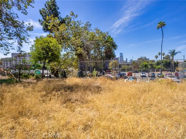 1014 Bartlett Street photo 2