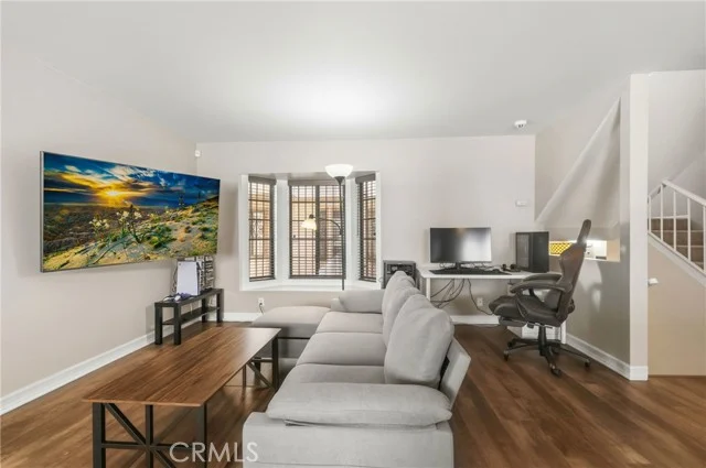 14715 Saticoy Street #14 photo 5