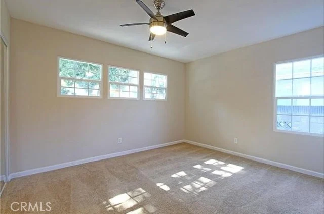 9406 S 10th photo 4