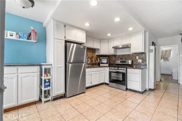 3325 Santa Fe Avenue #110 photo 3