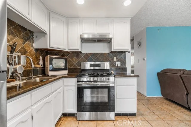 3325 Santa Fe Avenue #110 photo 4