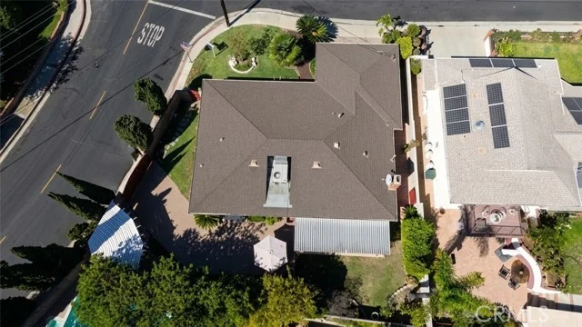 4602 El Reposo Drive photo 2