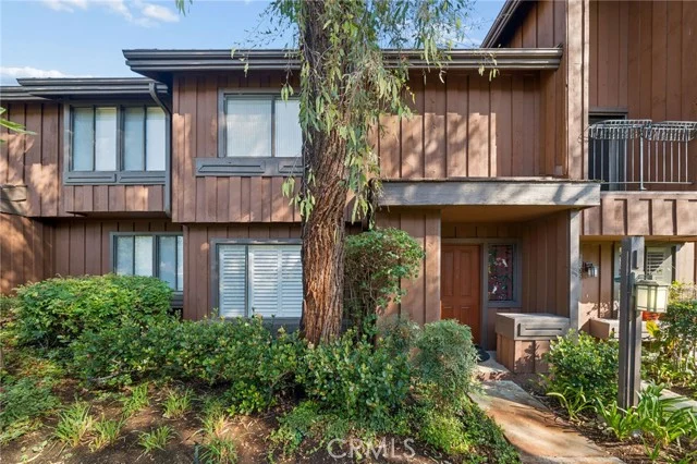 2157 Mount Shasta Drive photo 4