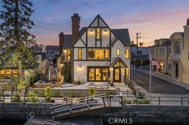 55 Rivo Alto Canal, Long Beach