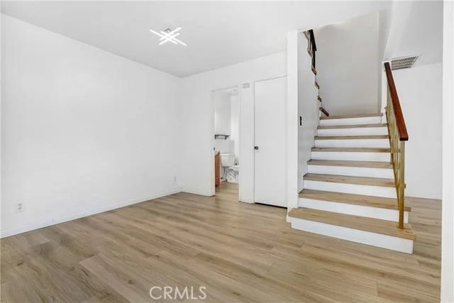 7301 Lennox Avenue #D13 photo 5