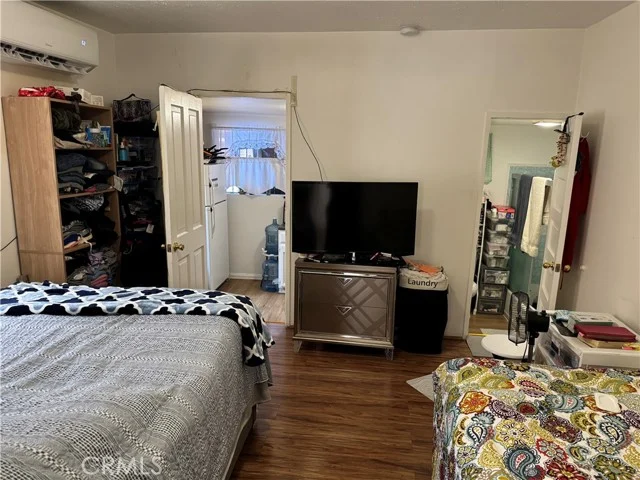231 S Hicks Avenue photo 3
