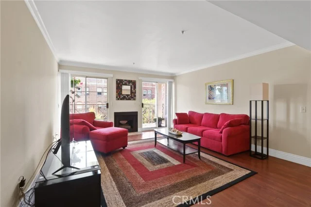 801 Pine Ave. #310 photo 3