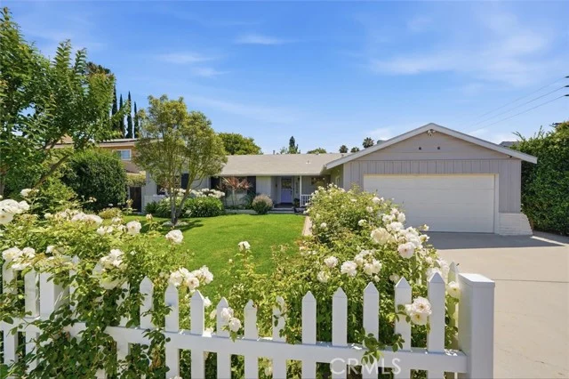 6530 Gaviota Avenue, Lake Balboa