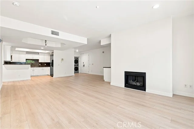 8555 Cashio St APT 101, Los Angeles, CA 90035 photo 2