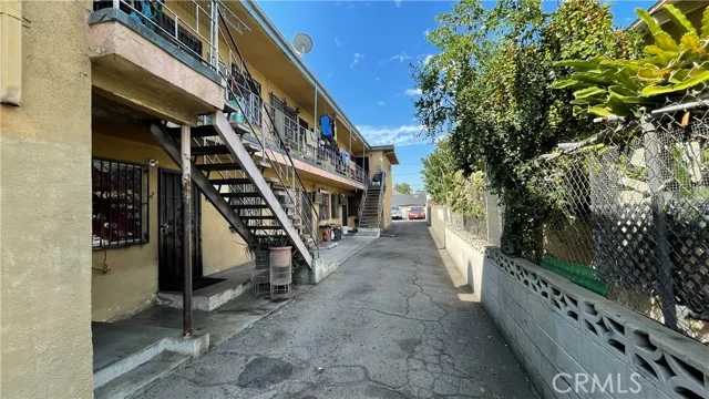 144 W Avenue 26 photo 3