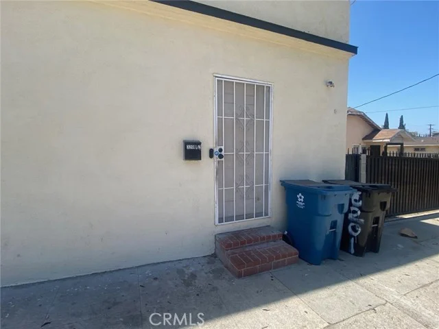 3201 W Florence photo 5