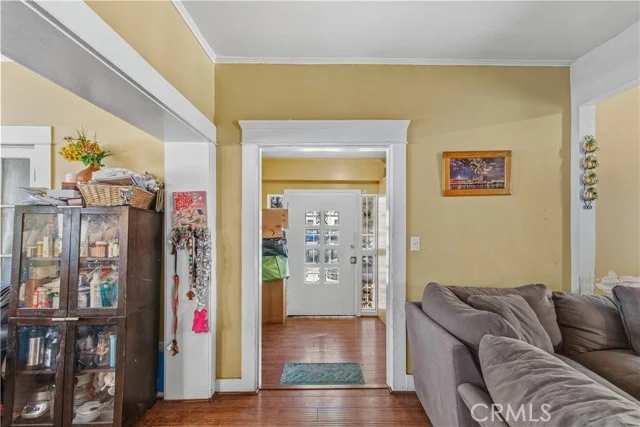 1244 W Martin Luther King Jr photo 2