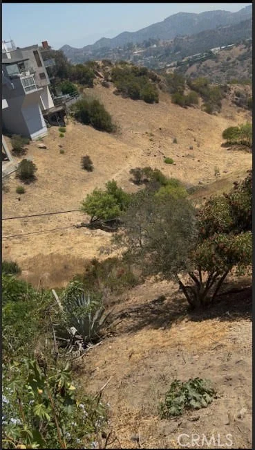 Sunnydell Tri, Studio City