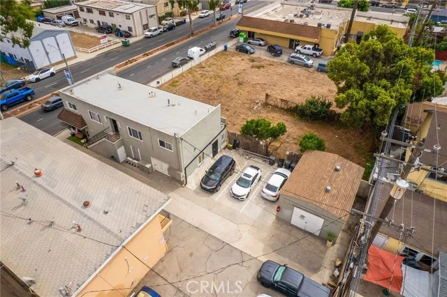 5949 Atlantic Avenue photo 4