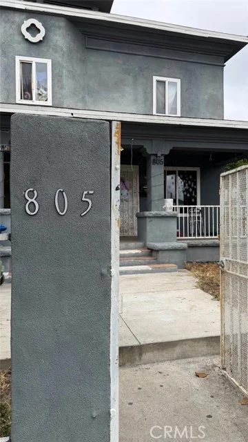 805 E 25th St, Los Angeles
