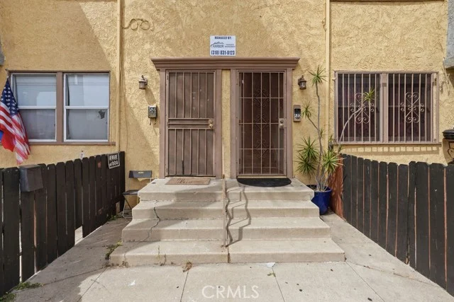 580 W 22nd Street photo 3