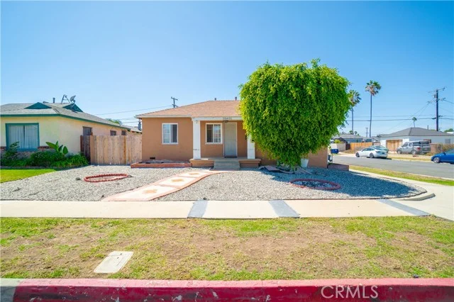 15401 Faysmith photo 2