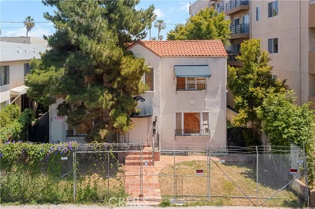 350 N Hayworth Avenue photo 3
