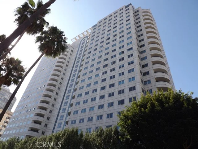 525 E Seaside Way #807, Long Beach